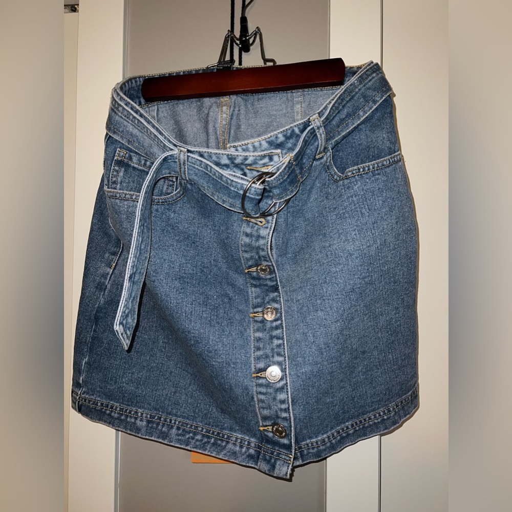 Skirt